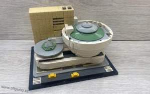 9A3. LEGO Architecture 21035 Solomon R. Guggenheim Museum . bez návodu a bez krabice, jen vystavené