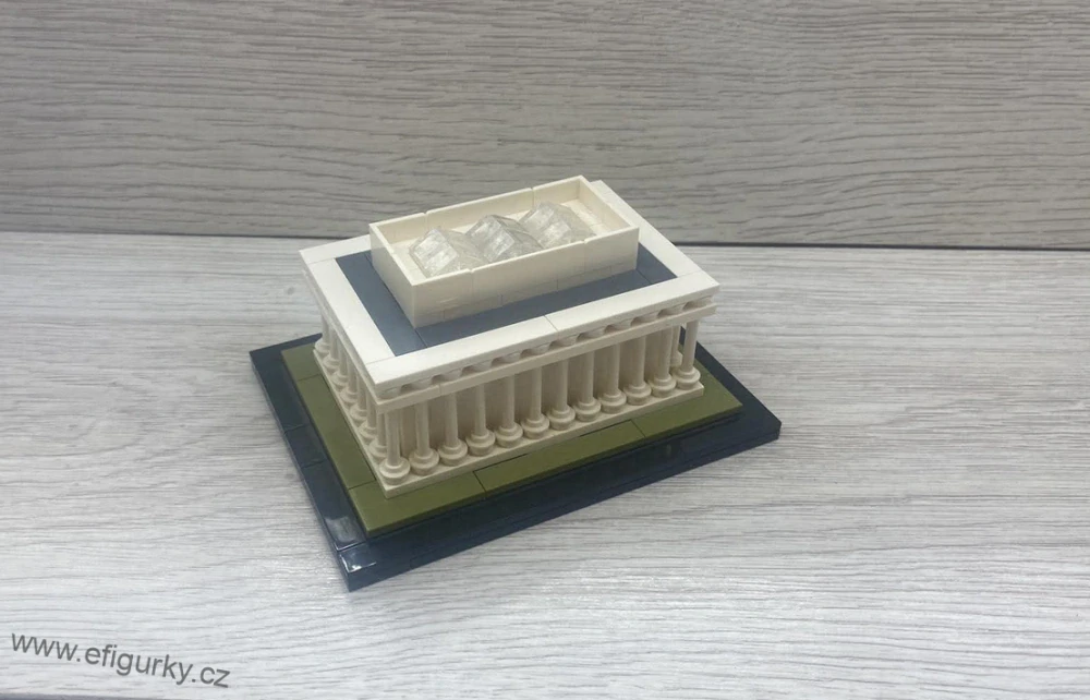 9A1- LEGO Architecture 21022 Lincolnův památník